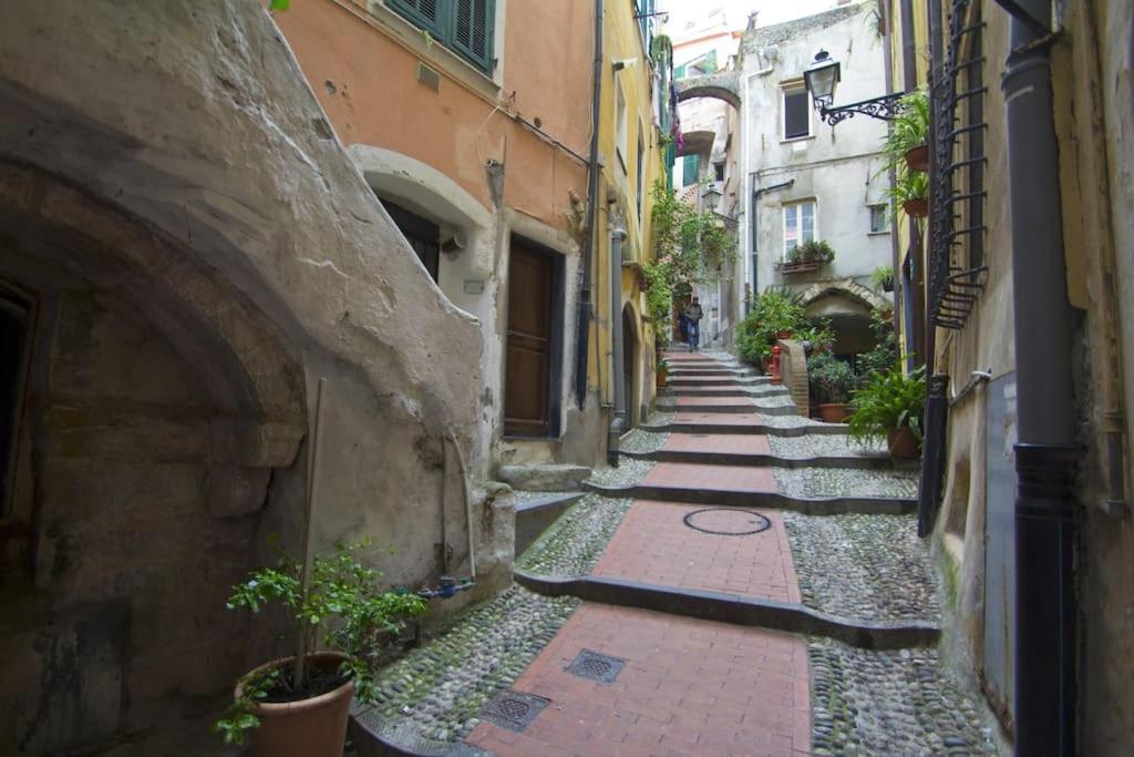 Mini Accommodation In Sanremo Liguria Екстериор снимка