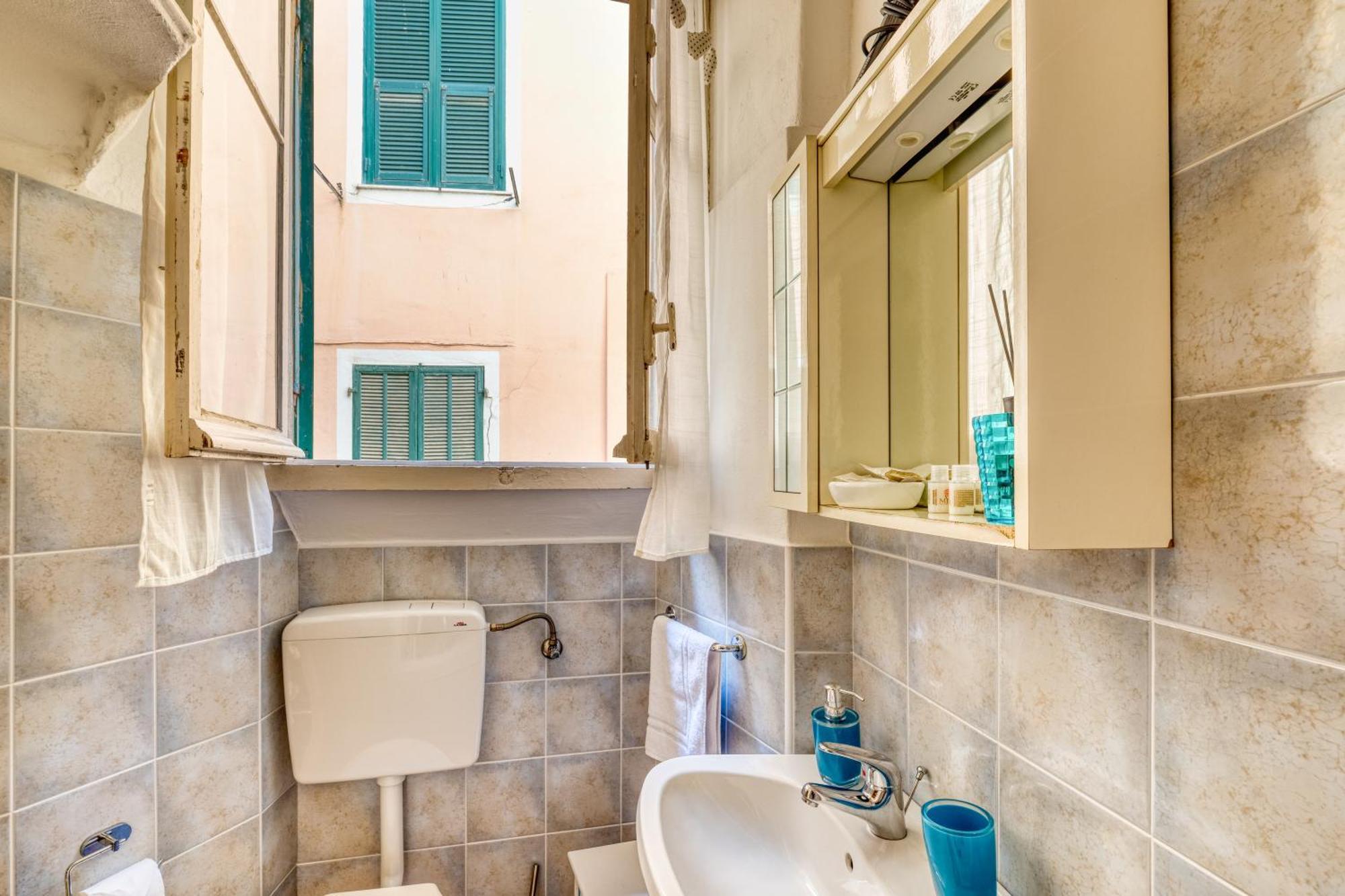 Mini Accommodation In Sanremo Liguria Екстериор снимка
